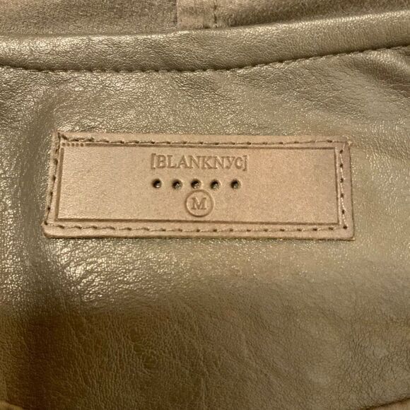 Blank NYC Grey Faux Leather Asymmetrical Zipper Cropped Jacket Medium - Picture 13 of 14